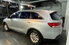 Kia Sorento SE